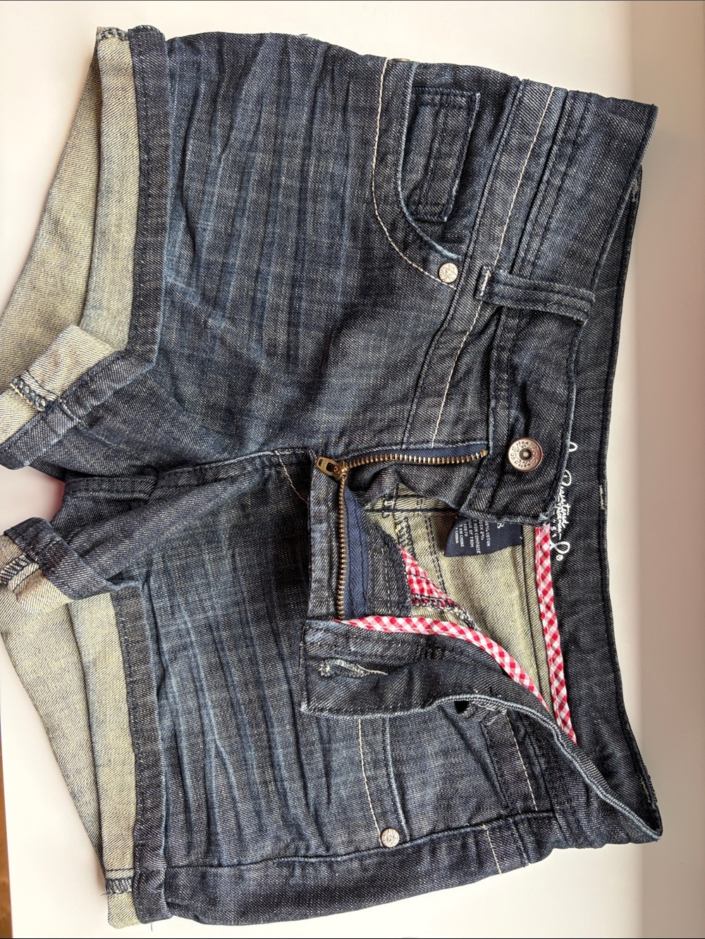 Low Rise Y2K Lois Jeans Dark Wash Denim Shorts